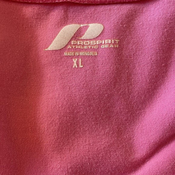 ProSpirit Athletic Gear Women’s Barbie Pink Short Sleeve V-Neck T-Shirt Sz XL - Picture 2 of 6